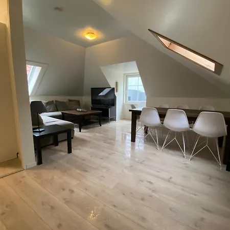Nice Central Appartment * Берген